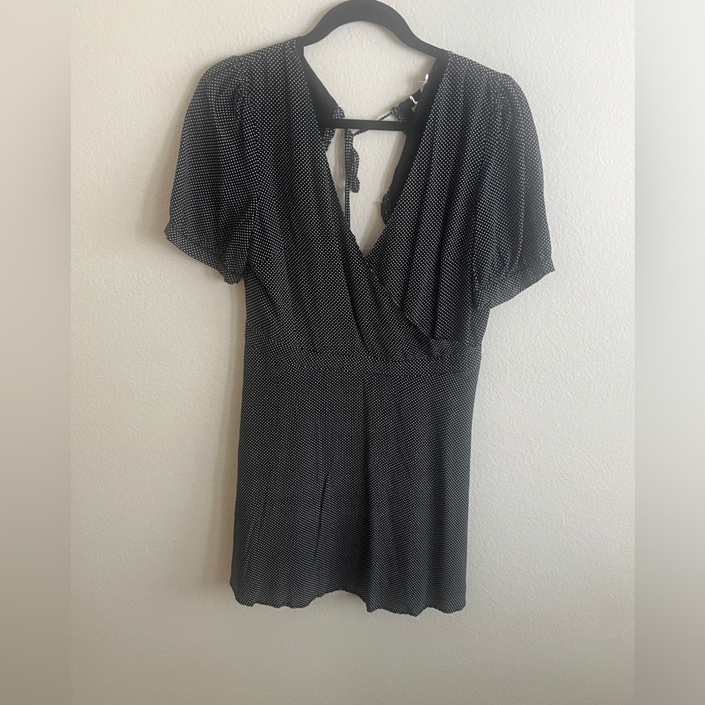 Avec Les Filles open back V neck black and white dress